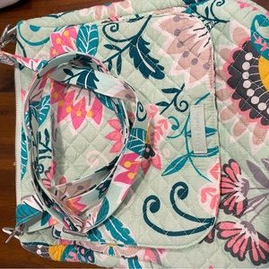 Vera Bradley Mail Bag